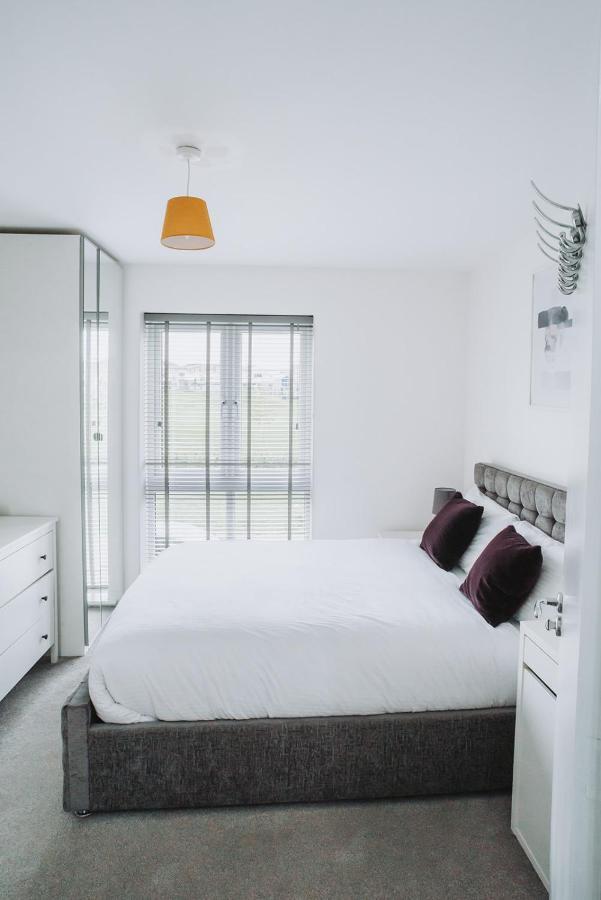 Deluxe 2 Bed Flat In Patchway Near Aztec West And Cribbs Causeway Bristol Daire Dış mekan fotoğraf